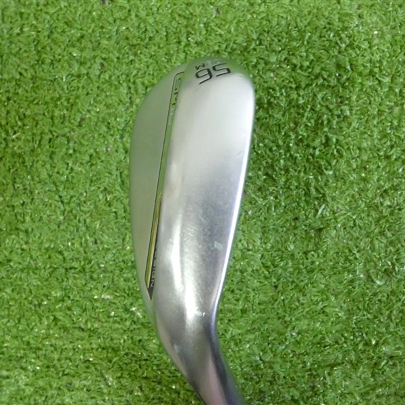 Titleist Vokey SM10 Tour Chrome 56* 08* Sand Wedge M Grind Dynamic