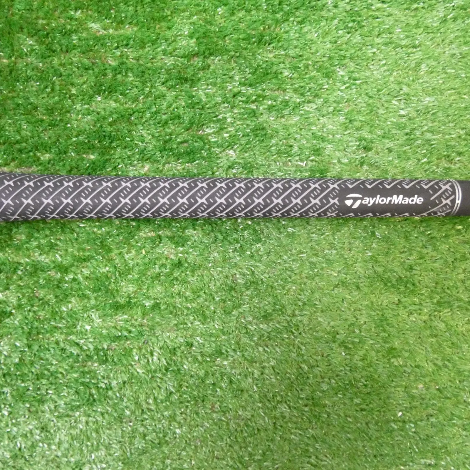 Shaft Hybride Taylormade Qi35 – Mitsubishi Kai'Li Blue Dark Wave Hy 85 – 40.5″ Rigide
