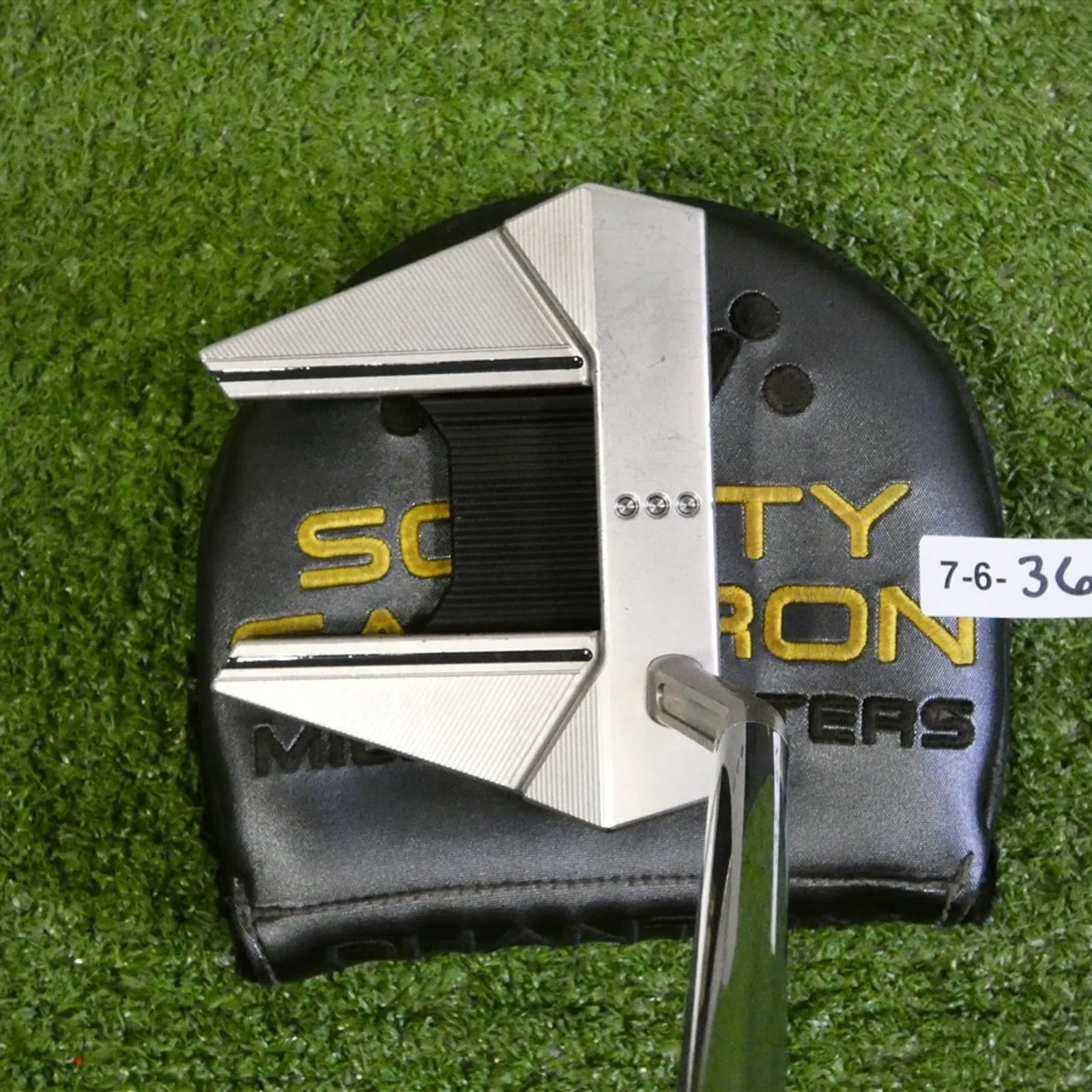Titleist Scotty Cameron 2024 Phantom 7.5 35