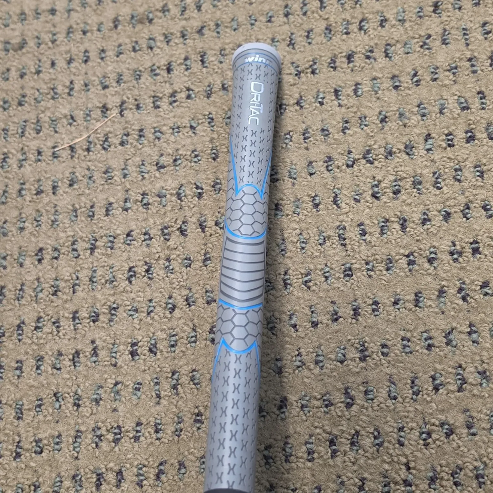 Srixon ZXi #4 Hybrid 22 Degree Proforce V2 F2 Flex Senior Flex
