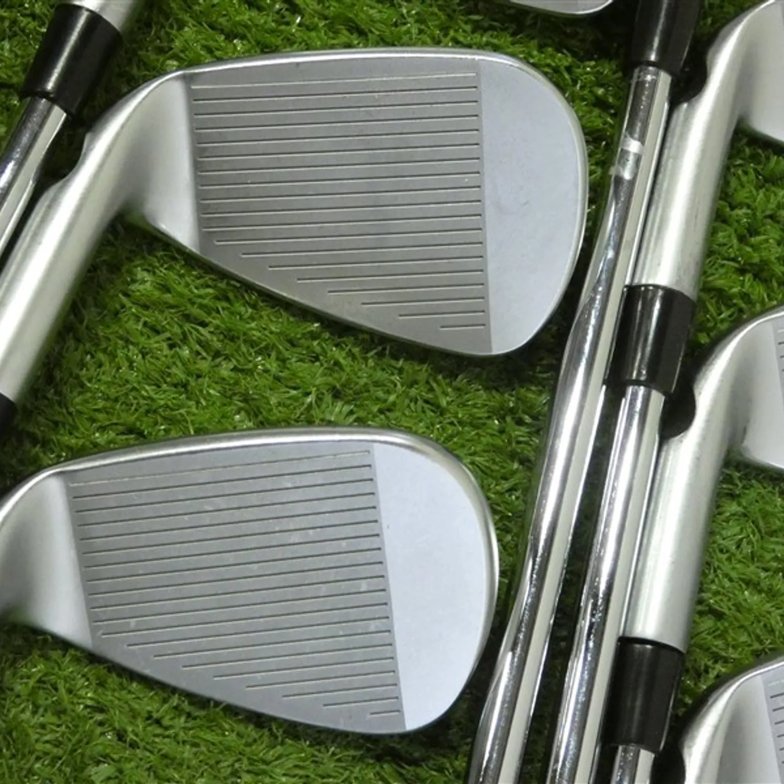 PING i230 Irons 4-W NS Pro Modus 3 Tour 105 Stiff Steel White Dot