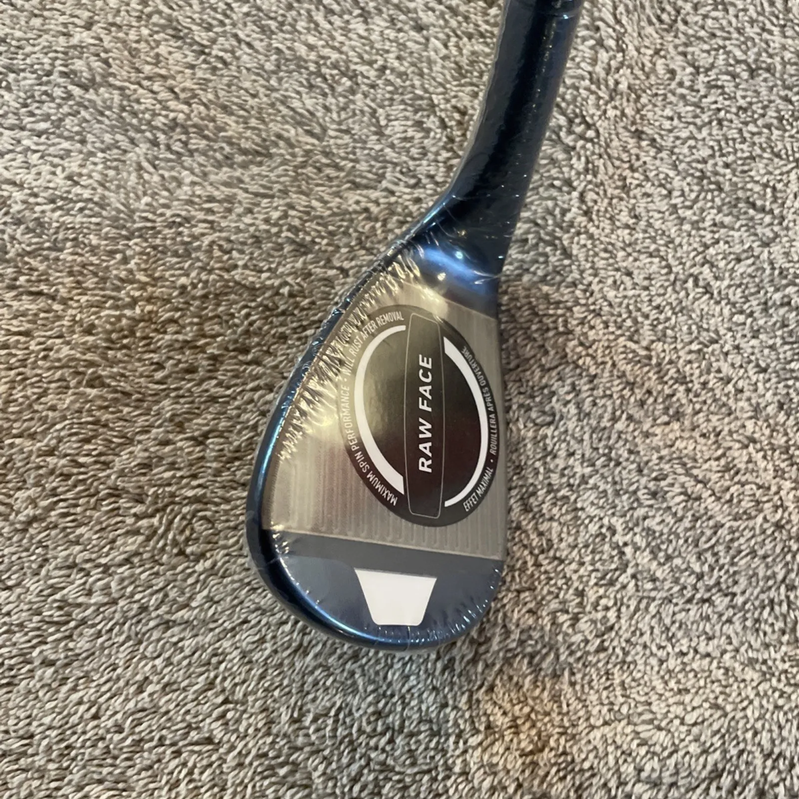 TaylormadeレッドブルコラボMG4 TaylorMade - If you could add two to your bag right now