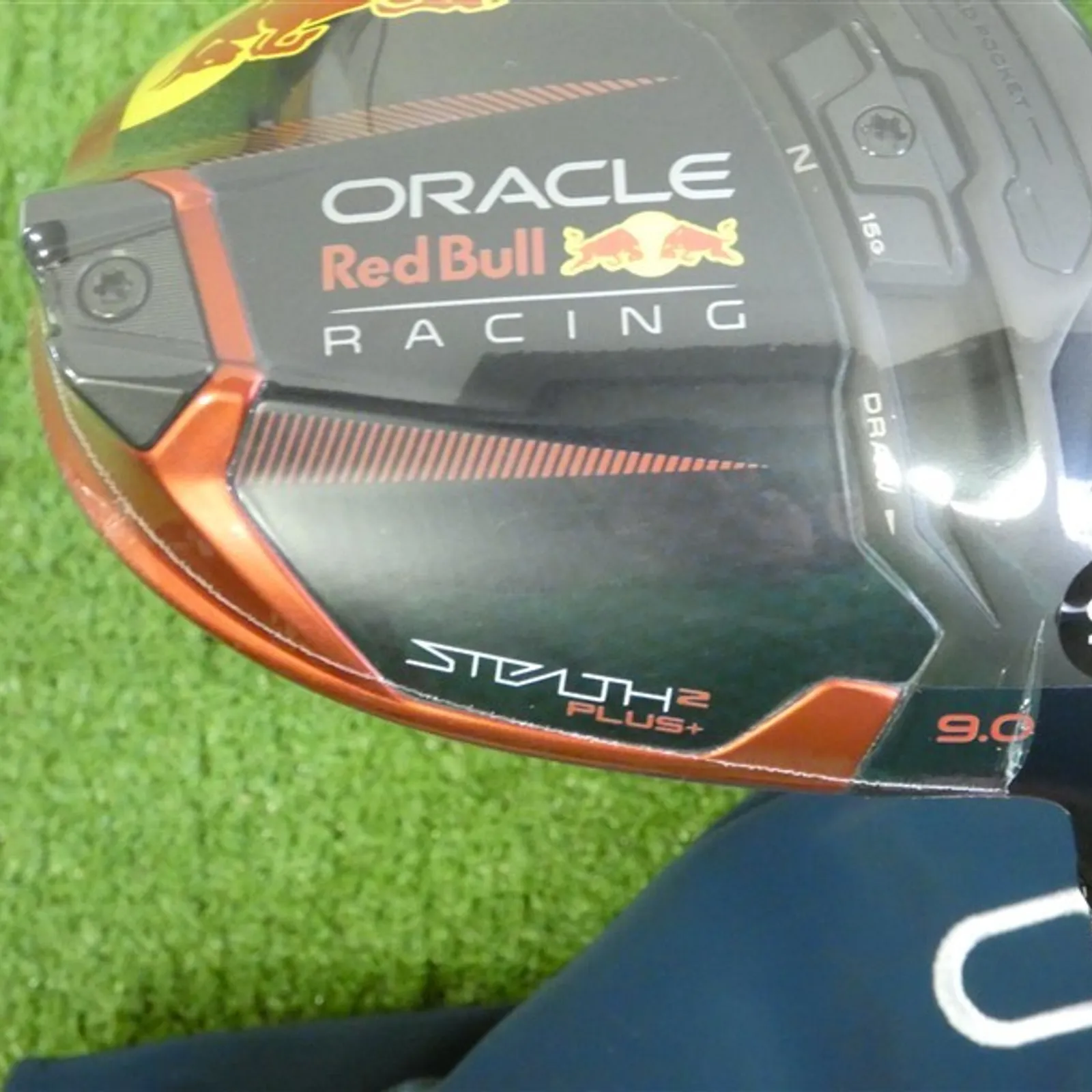 TaylorMade Stealth 2 Plus Oracle Red Bull Limited 9* Driver 60 6.0