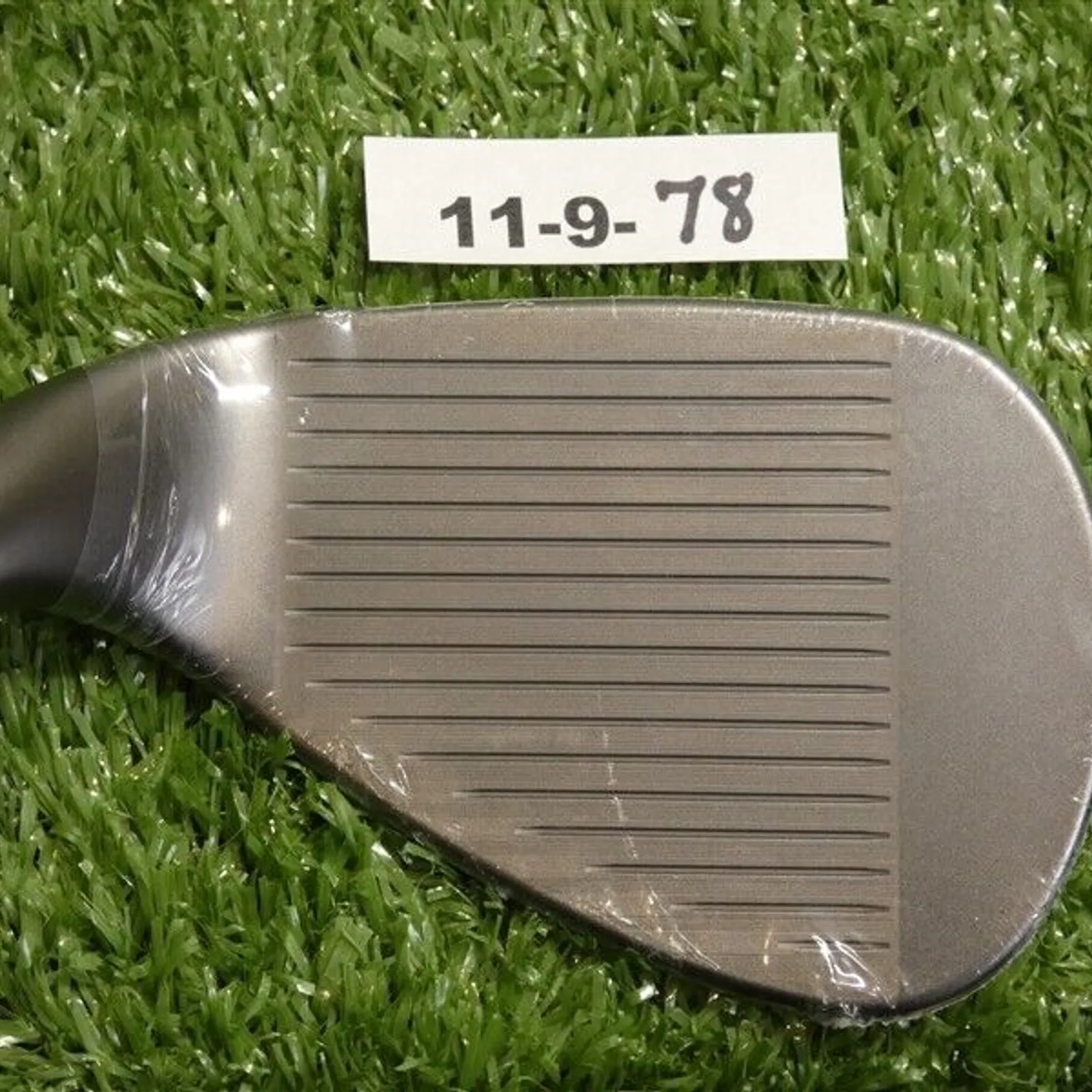 Titleist Vokey SM10 Nickel 56* 10* Sand Wedge S Grind Dynamic Gold