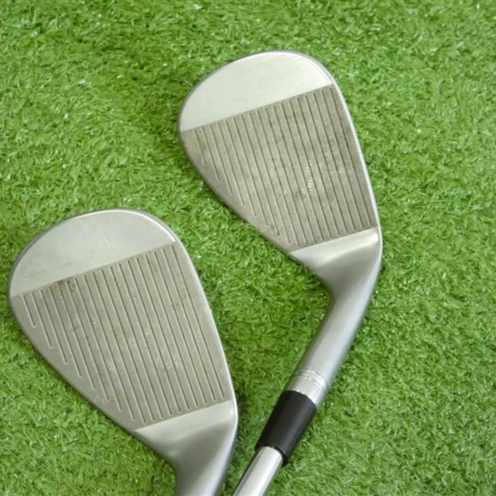 TaylorMade Milled Grind 4 MG4 56/60 12/10 Left Hand Sand/Lob Wedge