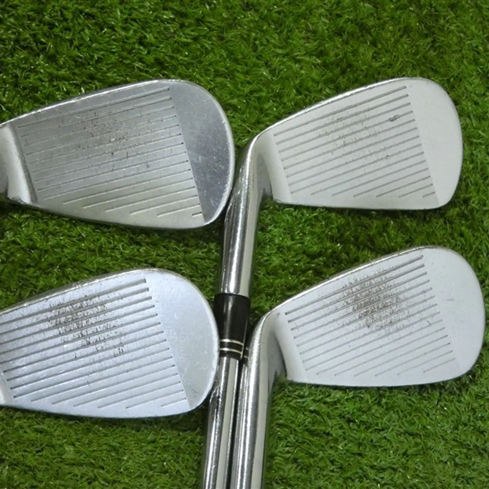 MIZUNO JPX 900 Set di ferri forgiati 5-9 Pw Dynamic Gold S200 6 pezzi