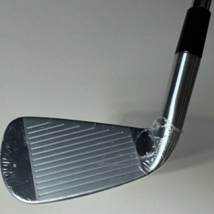 Taylormade P790 6 Iron Forged with a Modus 3 Tour 105 Stiff