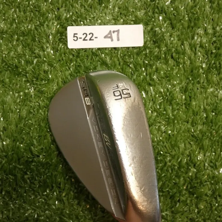 Titleist Vokey SM8 Tour Chrome 56* 14* Sand Wedge F Grind Dynamic