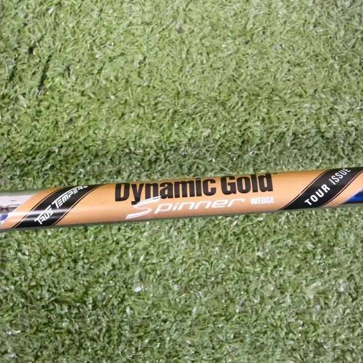 Cleveland RTZ Tour Satin 52* 10* Gap Wedge Mid Dynamic Gold