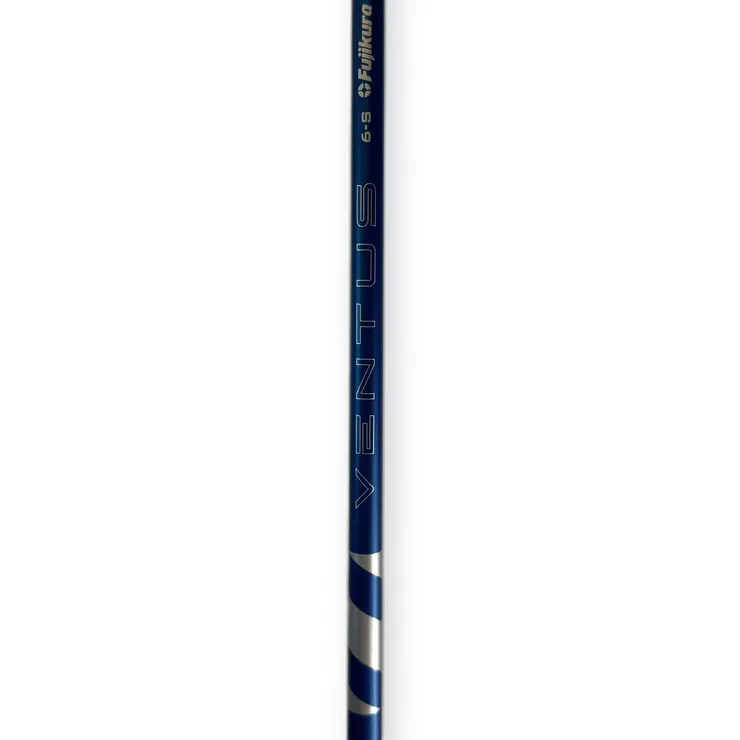 Titleist GT2 Driver 9.0 Degree Ventus Blue Velocore+ Shaft Right Hand