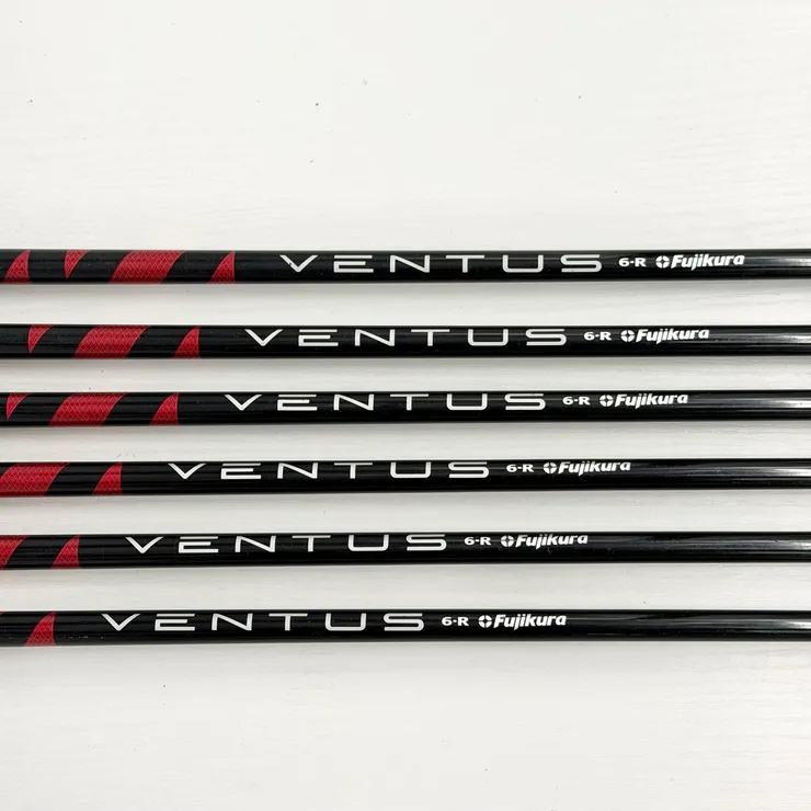 TaylorMade Stealth Iron Set 5-PW - Fujikura Ventus Black 60g R