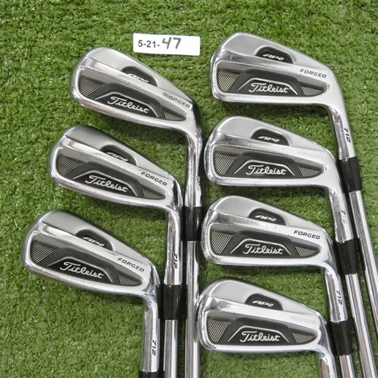 Titleist AP2 712 Forged Irons 4-P Dynamic Gold SL R300 Regular Steel