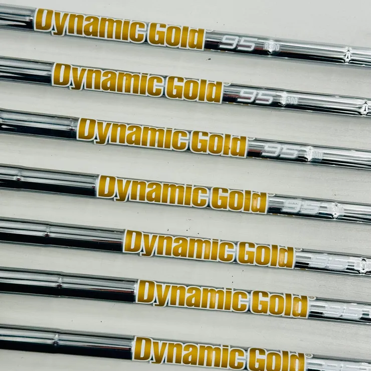 Mizuno JPX 923 Hot Metal Iron Set 4-PW - Dynamic Gold 95g R300