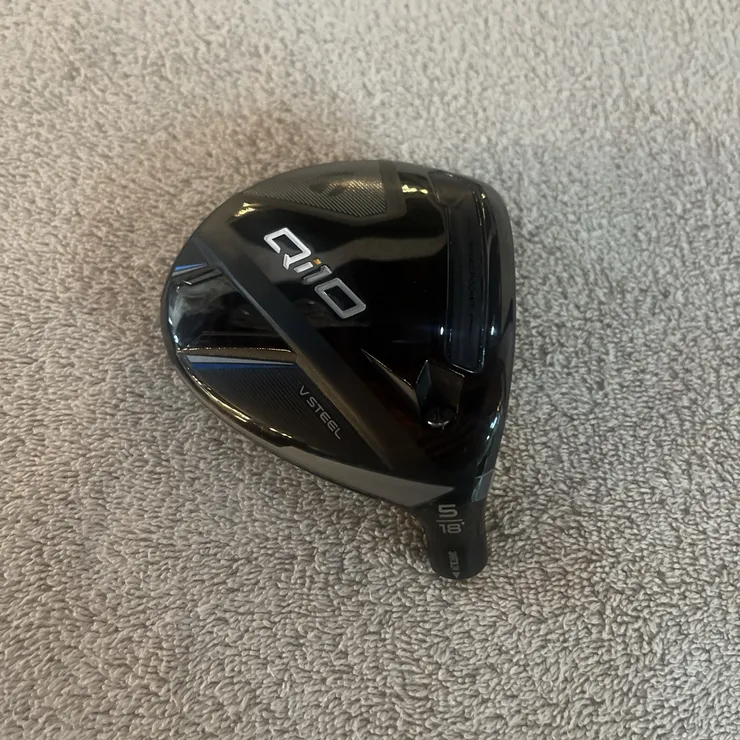 New TaylorMade RH Qi10 V-Steel Tour Issue 18° 5-Wood Head