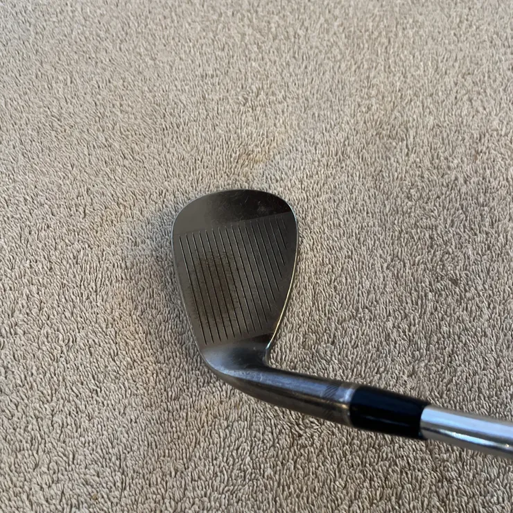 Titleist Vokey SM7 54° 10S Right Handed Wedge 35.5”, Ships