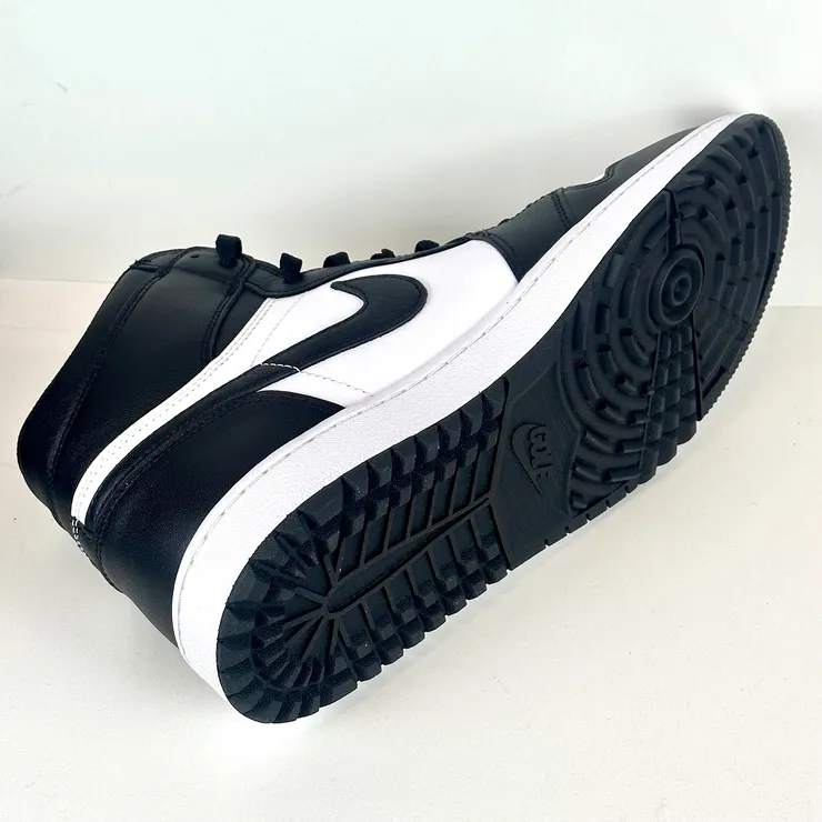 シューズ NIKE - Nike Air Jordan 1 High Golf Triple Black Nike to release Air Jordan 1 Golf Premium shoe | Golf