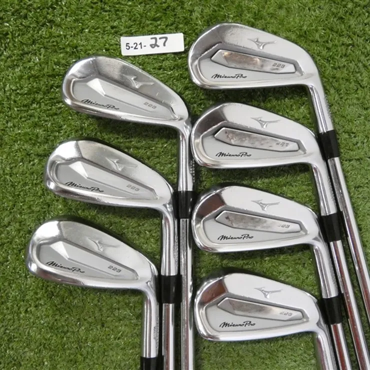 Mizuno Pro 223 Forged Irons 4-P KBS Tour 120 Stiff Steel