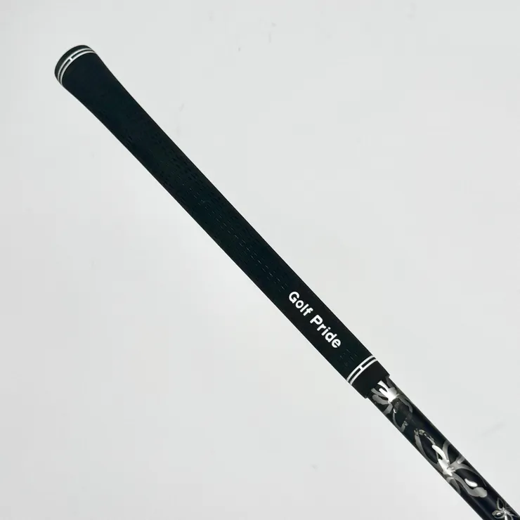 Titleist 913 D3 8.5° Driver - Diamana 72g Stiff Flex - GP Tour Velvet