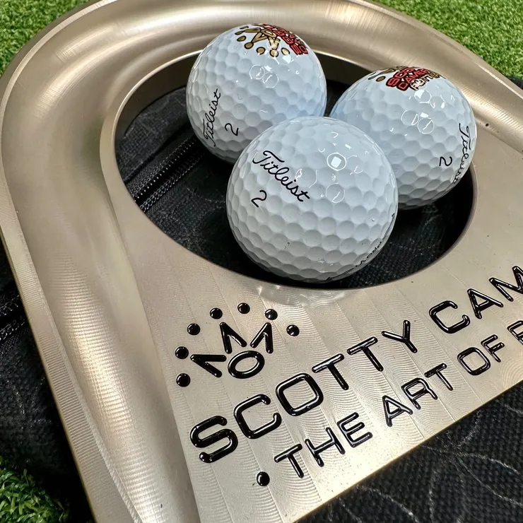 クラブ 86. Scotty Cameron The Art of Putting Titleist Oil Can Art of Putting Scotty Cameron Catalina Two