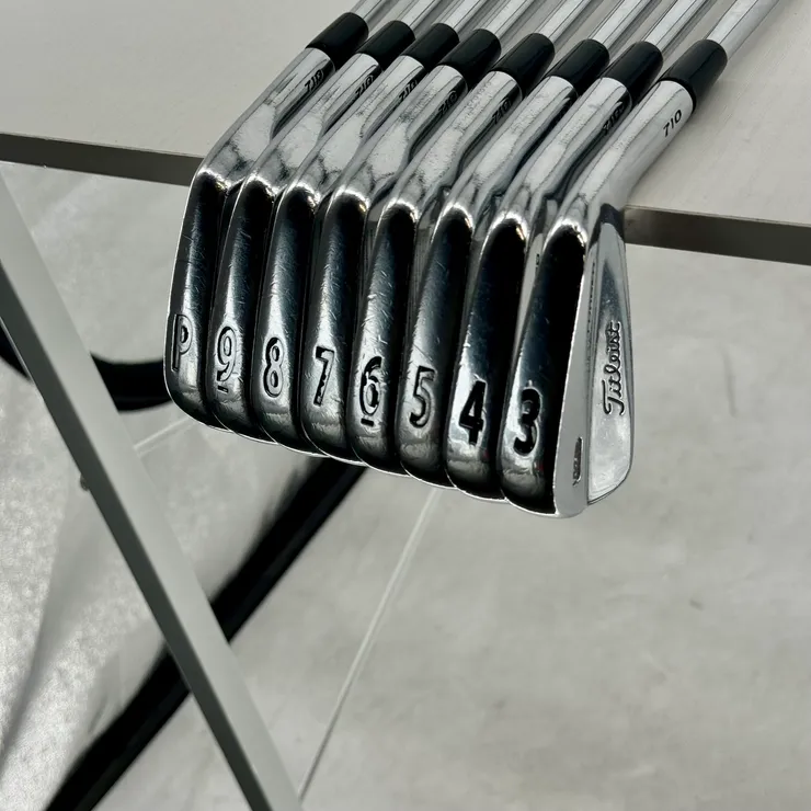 Titleist 710 MB Forged 3-PW Iron Set - Dynamic Gold S300 Shafts