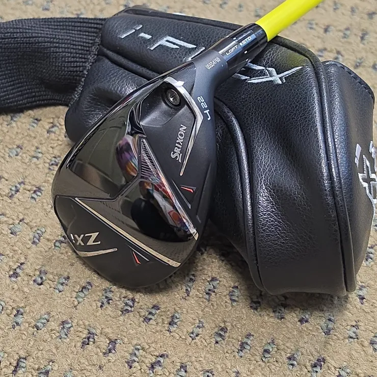 Srixon ZXi #4 Hybrid 22 Degree Proforce V2 F2 Flex Senior Flex