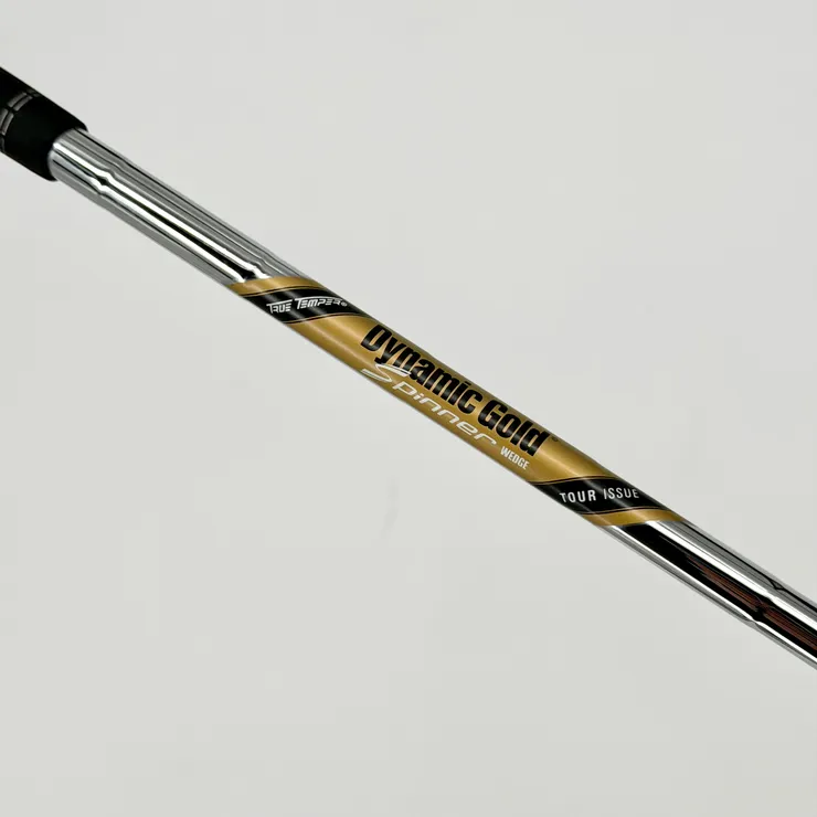 Cleveland RTZ 54° MID 10°- Dynamic Gold Spinner Tour Issue Shaft