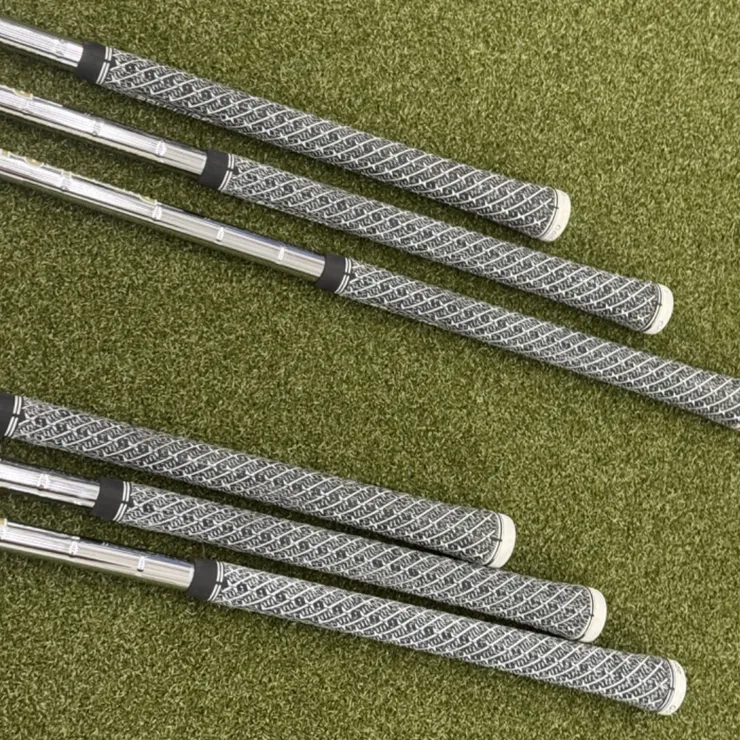 ナウヒア製 STRAGHT GRIP 7本セット ナウヒア製 STRAGHT GRIP 7本セット ナウヒア製 STRAGHT GRIP 7