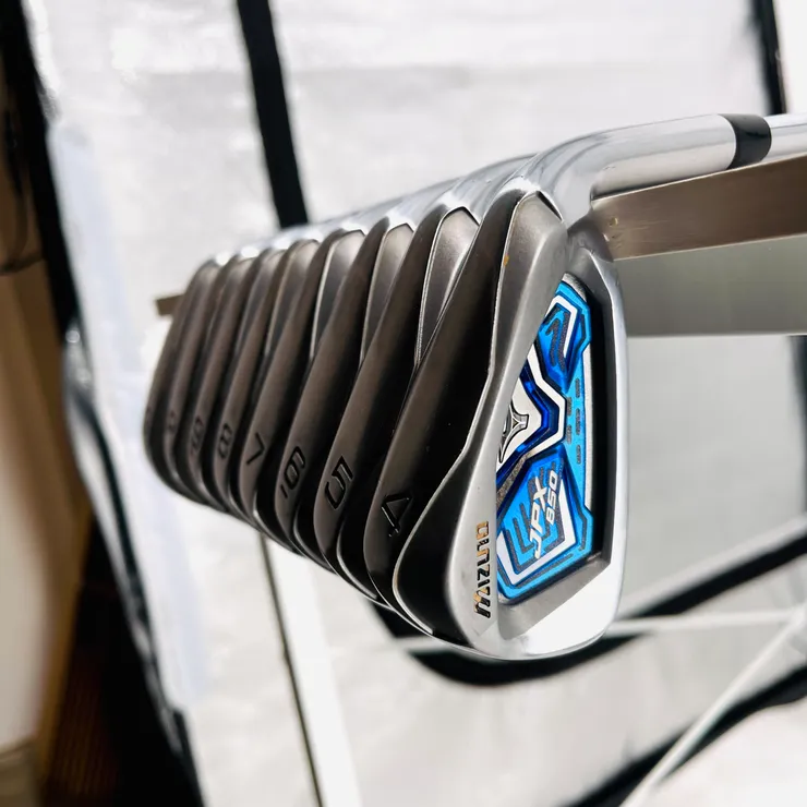 Mizuno JPX 850 Iron Set 4-PW, GW - True Temper R300 105g R Flex
