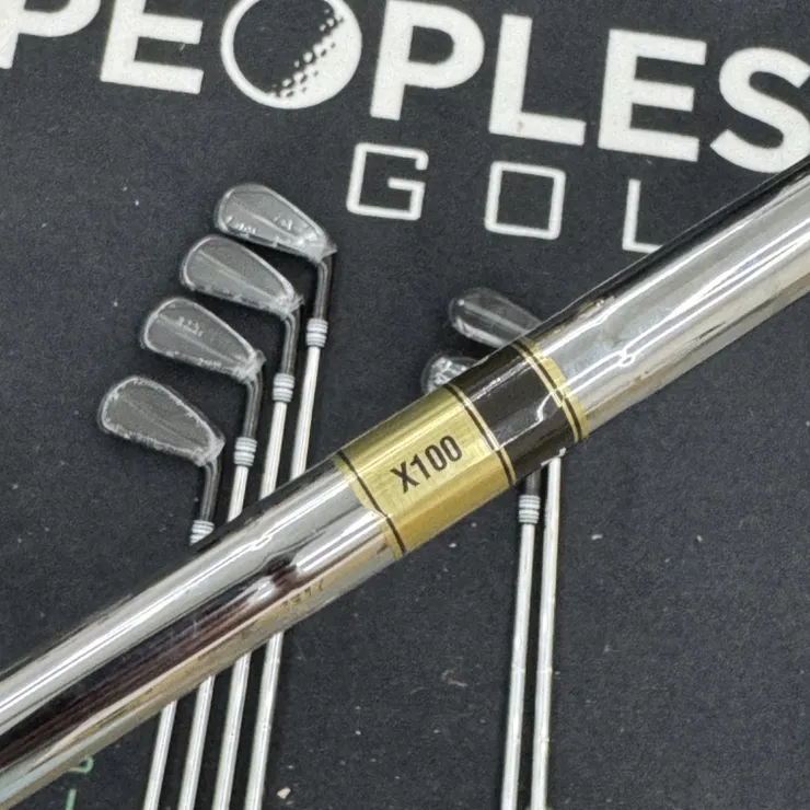 Titleist T200 Black Iron Set 5-PW with Dynamic Gold S200 Shafts