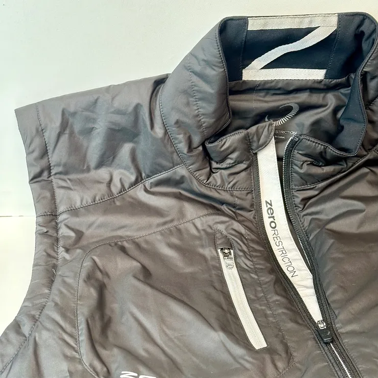 Zero Restriction Z625 Vest - TaylorMade Logo - Black - Large