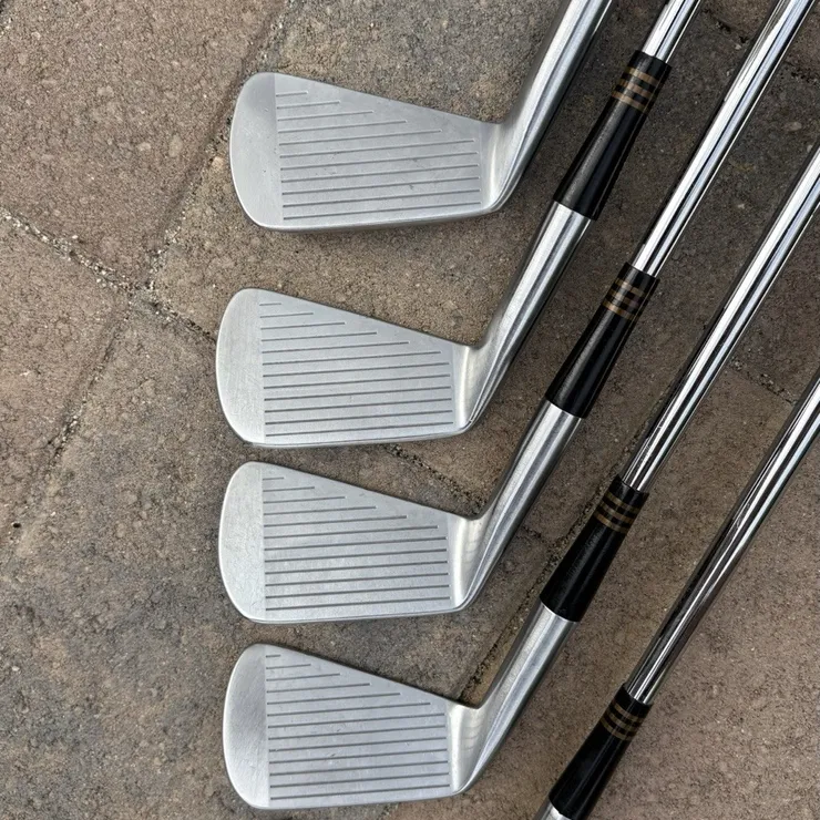 Macgregor Tourney Custom 3-PW, SW DG R400 (Japan Market Only