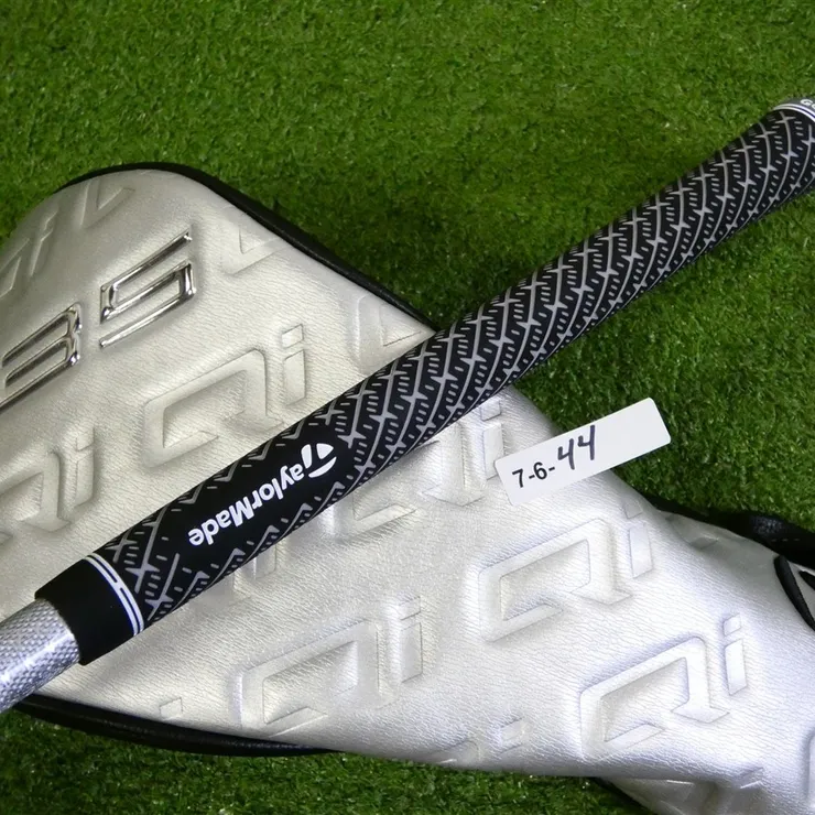 TaylorMade Qi35 9.0* Driver Tensei AV White 65 X Extra Stiff