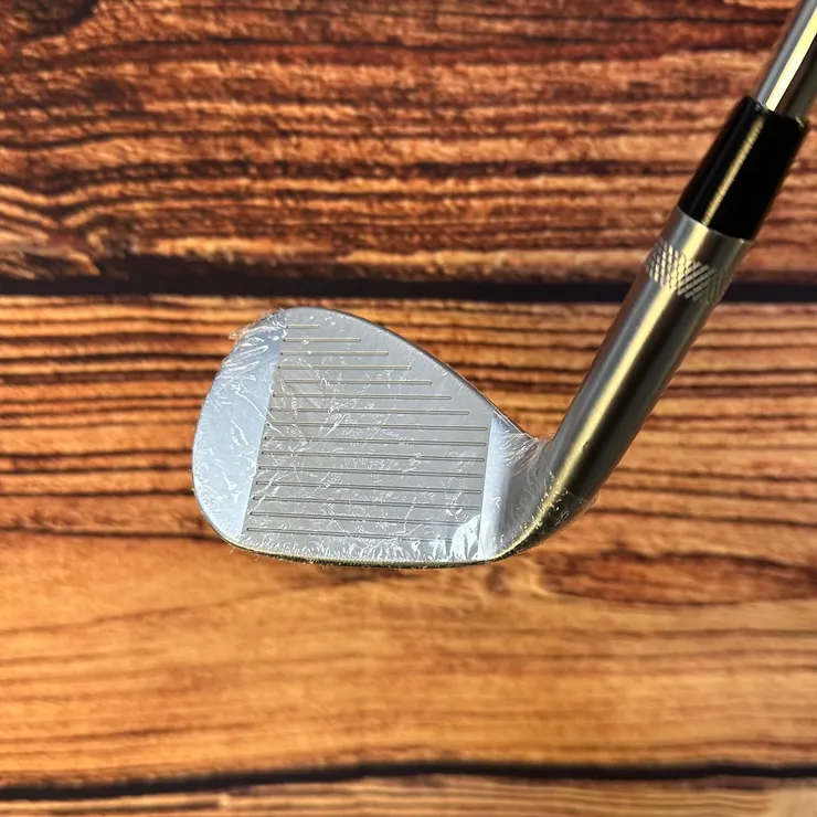 Bettinardi 52° Wedge 52.8 - DG s400 Shaft - Lamkin Crossline