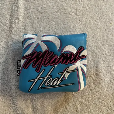 New Limited Edition TaylorMade Vault Miami Heat Mallet Putter Cover, Ships Today