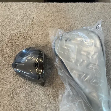 Brand New Right Hand TaylorMade Qi35 12.0° Driver Head Only, W/ HC, Ships Today!