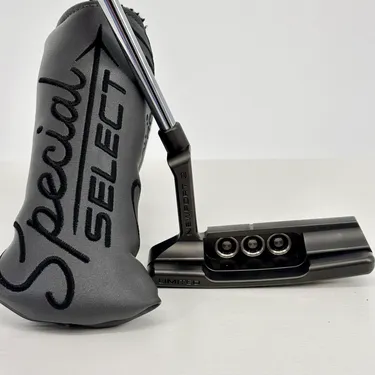 Titleist Scotty Cameron Special Select Jet Set Newport 2 - 35" - Scotty Cameron Dancing Logo Grip 