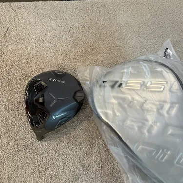 Brand New Left Hand TaylorMade Qi35 10.5° LS Driver Head Only, Ships Today!