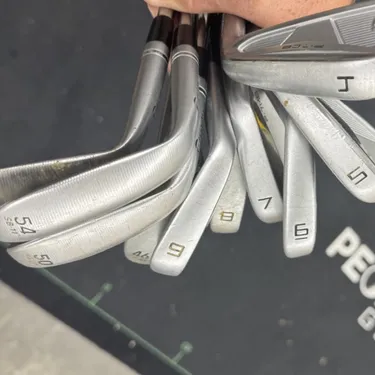 Taylormade Combo Iron Set and MG4 Wedge Set (4i&5i P-7MC, 6i P-7CB, 7i-9i P-7MB)