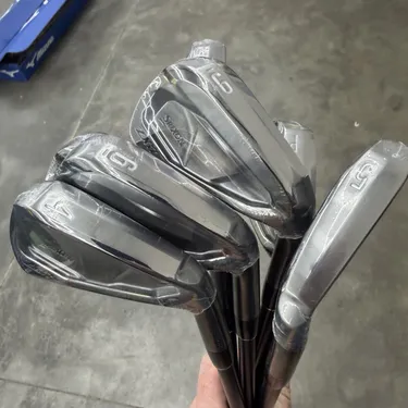 New Srixon ZXi7 Black Chrome Iron Set 4-PW w/ Gunmetal Mid X100 X
