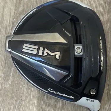 Used TaylorMade SIM Driver 10.5   (HEAD ONLY)