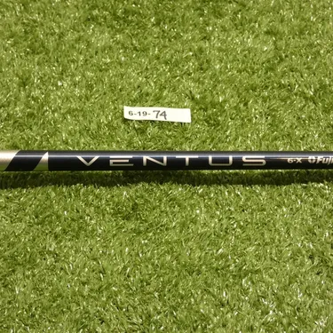 Titleist Fujikura Ventus Blue VeloCore 6-X Extra Stiff Driver