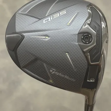 Taylormade Qi35 9.0 Degree Driver with Graphite Design IZ 5 Stiff and Head Cover