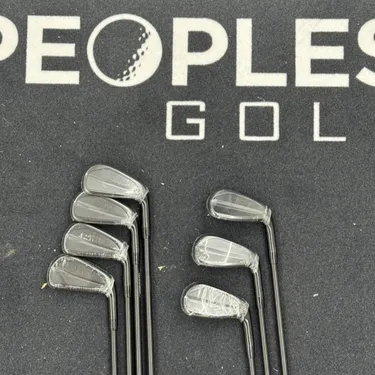 Limited Titleist T200 Black Iron Set 4-PW with AMT S300 Black Shafts