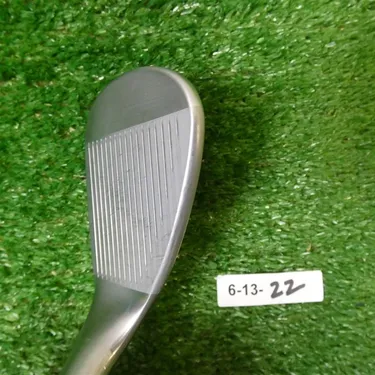 Titleist Vokey SM10 Tour Chrome 52*/08* F Grind Wedge Right Hand